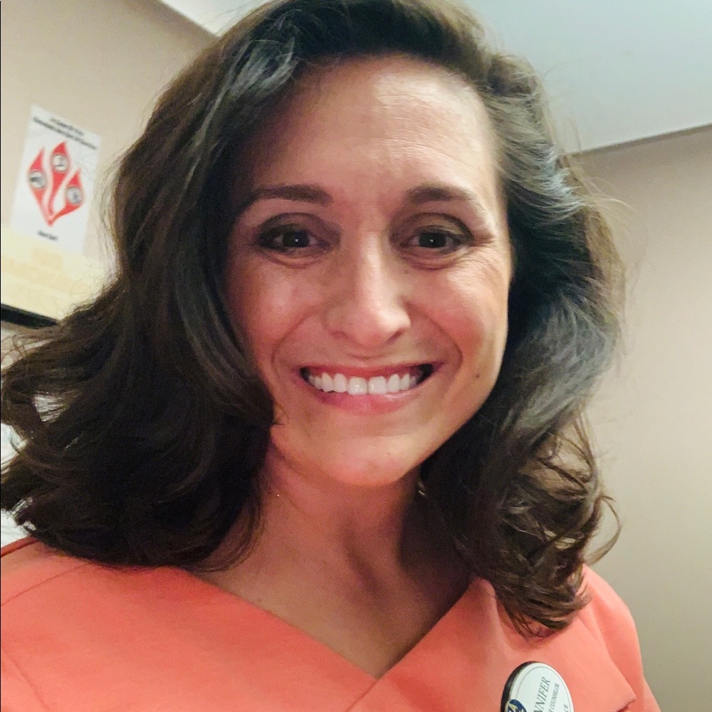 Meet your Posher, Jennifer